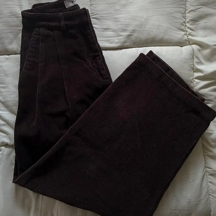 [SOLD OUT] kloke 코듀로이 팬츠 브라운