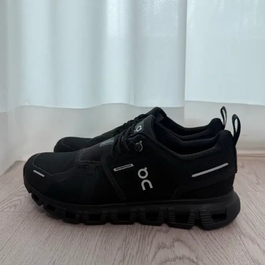 [SOLD OUT] 온러닝 클라우드 6 워터프루프 블랙 230
