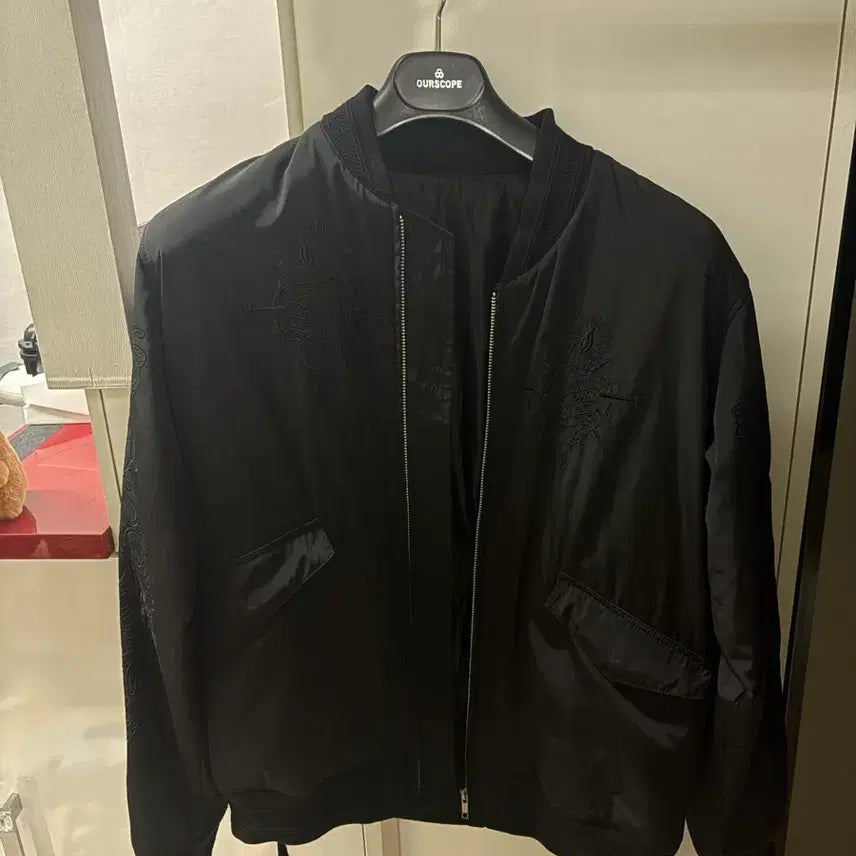 [BUNJANG] TONYWACK Embroidered Flight Jacket / 토니웩 자수 항공점퍼 자켓