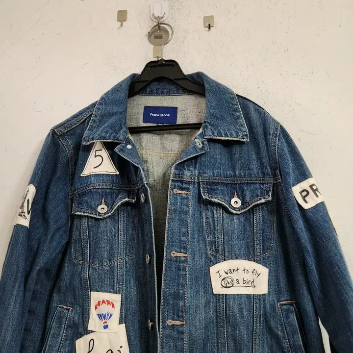 [BUNJANG] Frank Stone Denim Jacket with Patch / 프랭크스톤 데님 자켓 청자켓 패치 장식