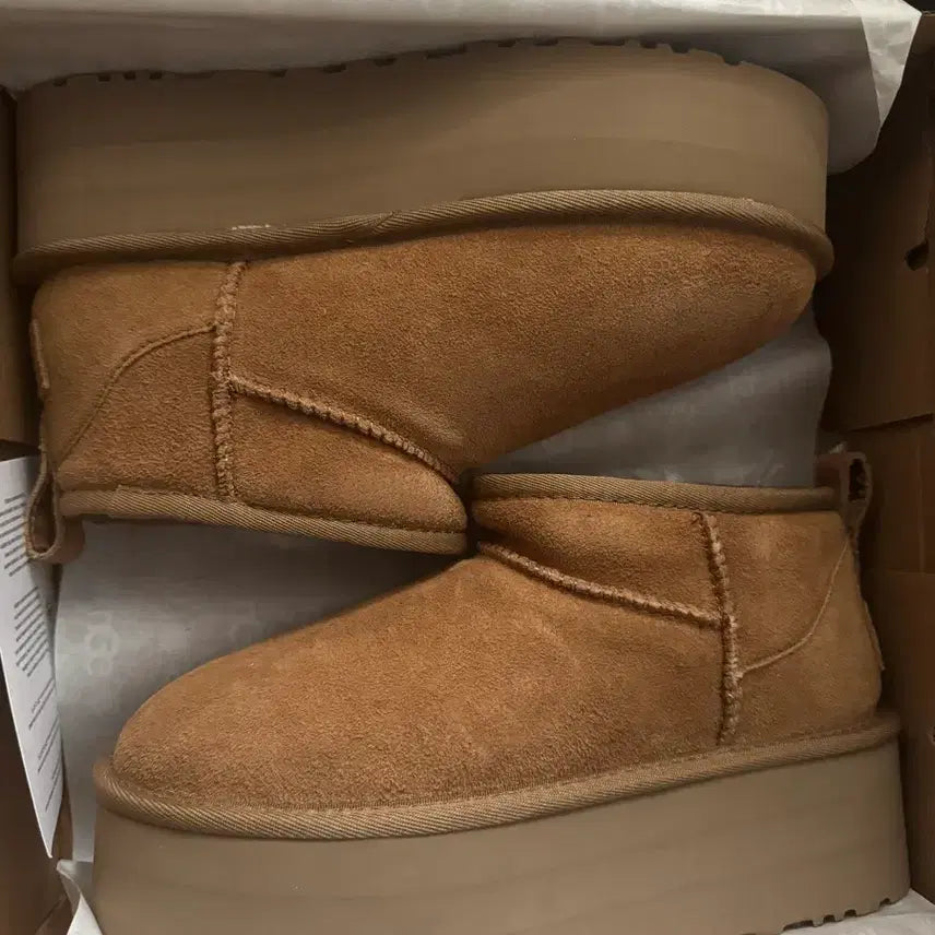 [BUNJANG] UGG Platform Boots Brown / 새상품 UGG 어그 플랫폼 부츠 브라운
