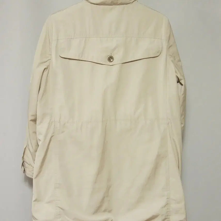 [SOLD OUT] 닥스 베이지 바람막이 점퍼 여성95