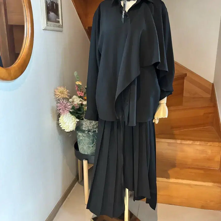 [SOLD OUT] 블랙 레이어드 스타일 상의