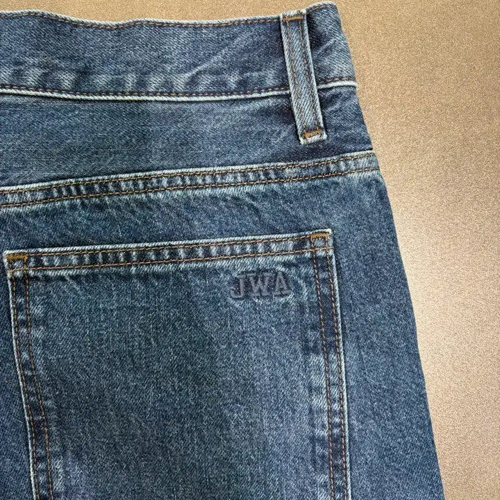 [BUNJANG] Uniqlo JWA Straight Jeans 30 / 유니클로JWA스트레이트 진 30 (64blue)