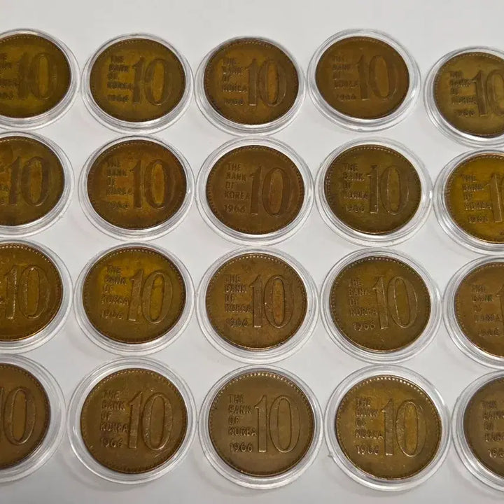 [BUNJANG] 1966 First Year Issue 10 Won Coin / 1966년 10원 동전(최초년도)