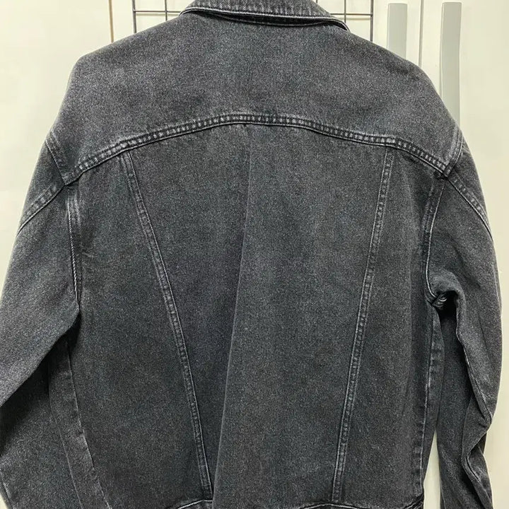 [SOLD OUT] 흑청 데님 자켓