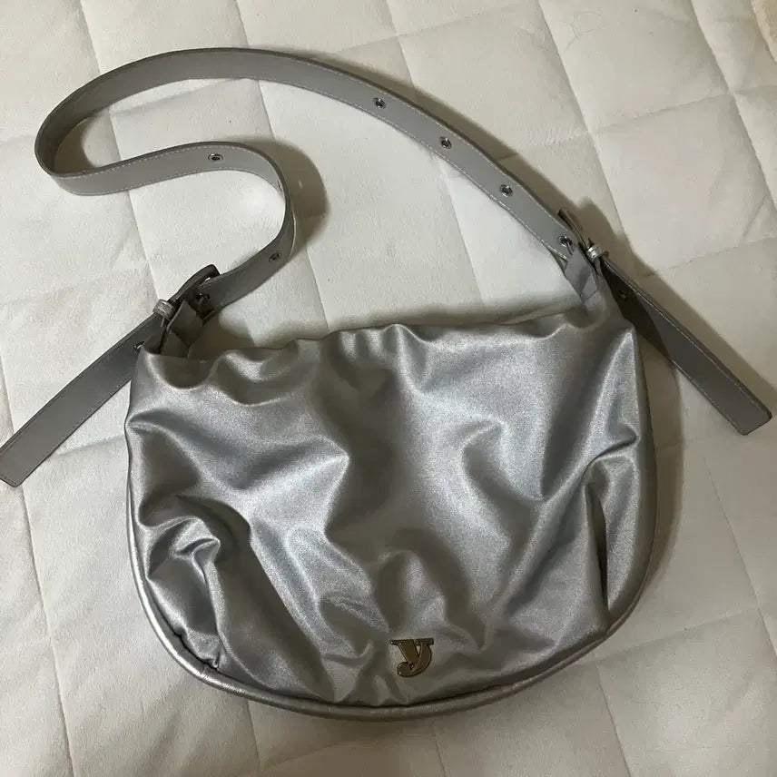 [BUNJANG] Yeomim Bag / 여밈가방