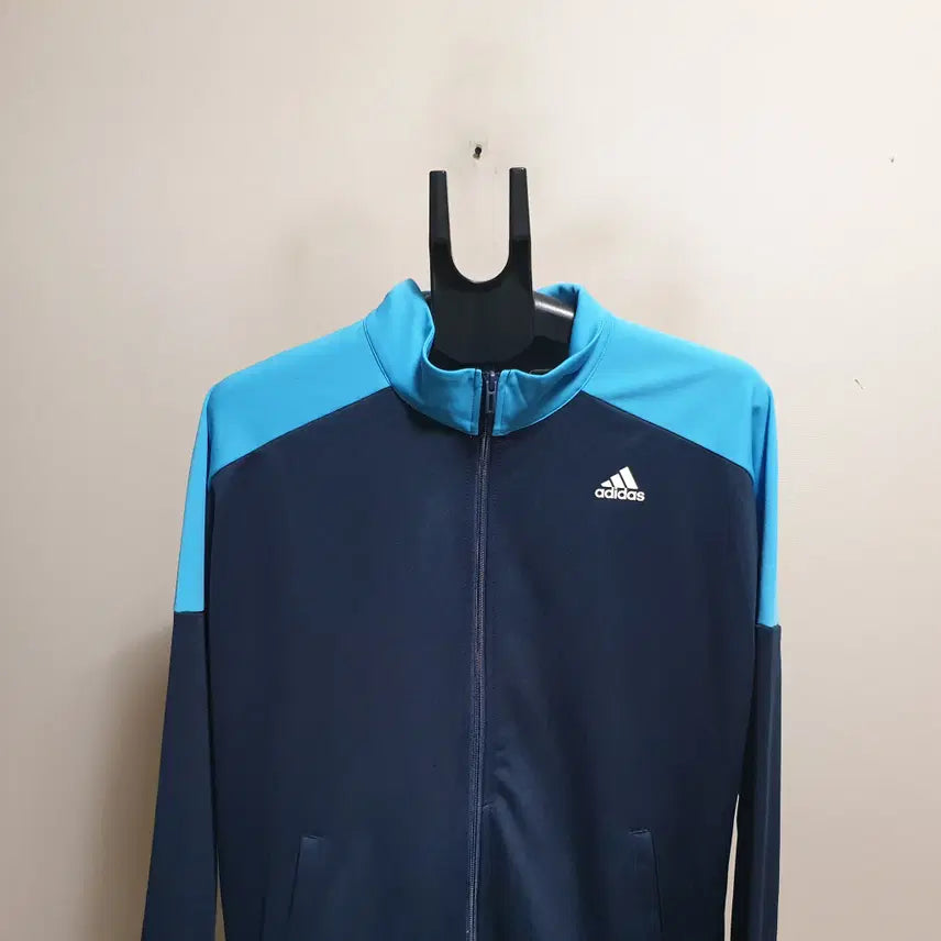 [BUNJANG] Adidas Training Jacket (Size 105) / 아디다스집업트레이닝점퍼/105