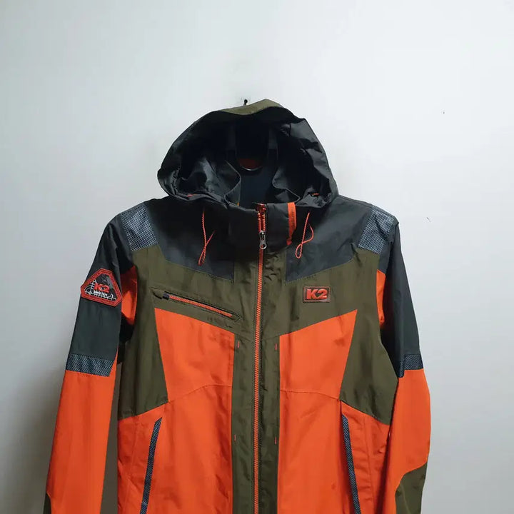 [BUNJANG] K2 Hooded Windbreaker Jacket (95) / K2 후드바람막이점퍼/95