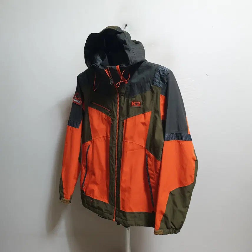 [BUNJANG] K2 Hooded Windbreaker Jacket (95) / K2 후드바람막이점퍼/95