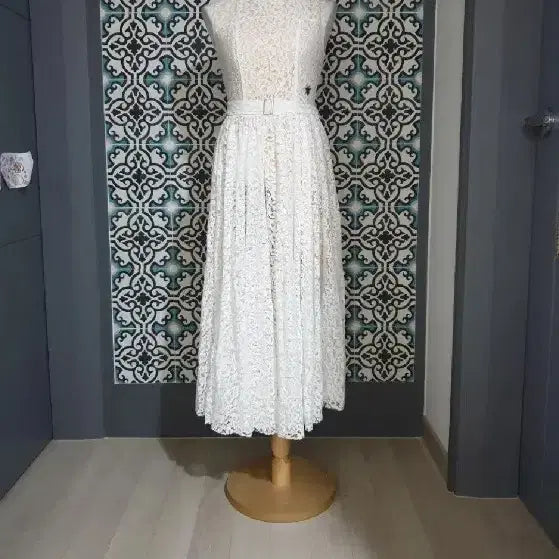 [BUNJANG] Imported Lace Long Dress (Small) / 새상품 수입원피스 스몰 44반~날씬55