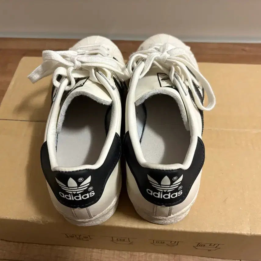[BUNJANG] Adidas Superstar 82 Sneakers / 아디다스 슈퍼스타82 230