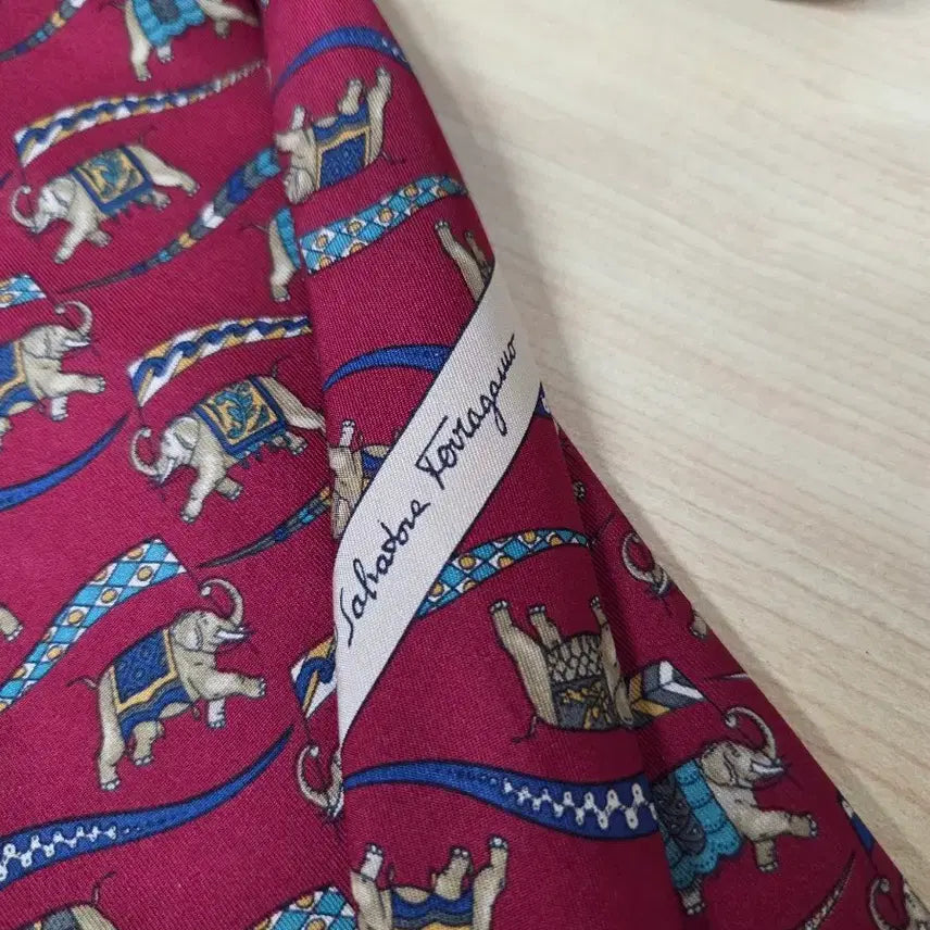 [BUNJANG] Ferragamo Vintage Silk Tie Bundle Set / 빈티지 페라가모 실크 넥타이 2개일괄