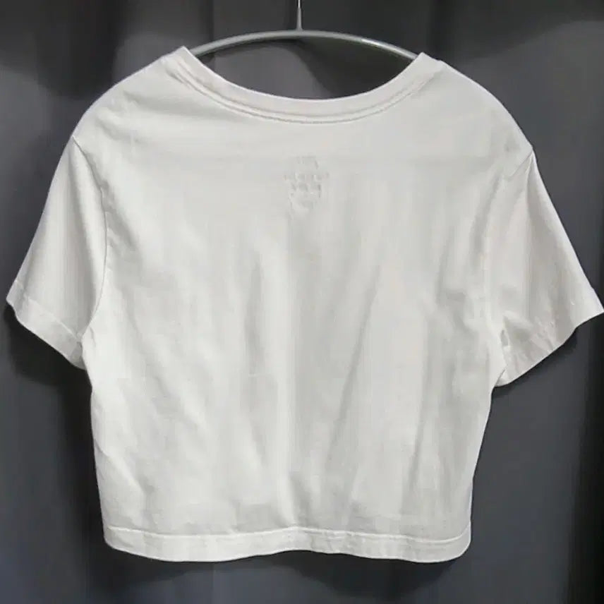 [BUNJANG] Nike Sportswear Essential Crop Tee / 나이키 W 스포츠웨어 에센셜 크롭 티