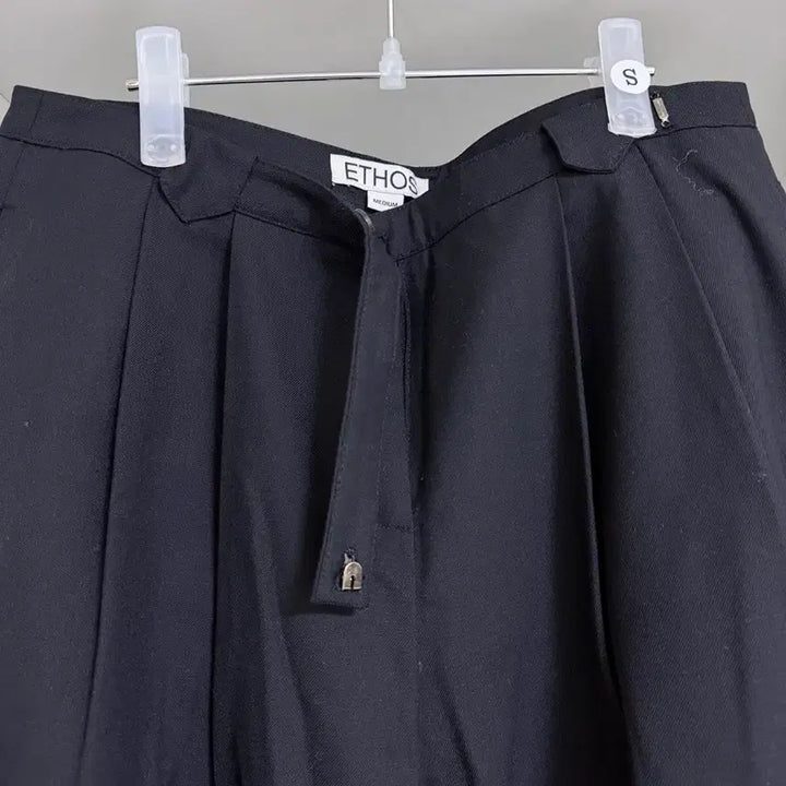 [SOLD OUT] ETHOS 에토스 블랙 바지
