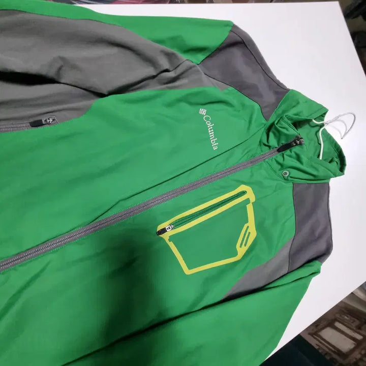 [BUNJANG] Columbia Two-Tone Windbreaker Jacket / 콜롬비아 봄 바람막이 점퍼