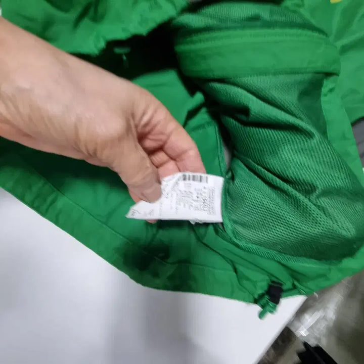 [BUNJANG] Columbia Two-Tone Windbreaker Jacket / 콜롬비아 봄 바람막이 점퍼