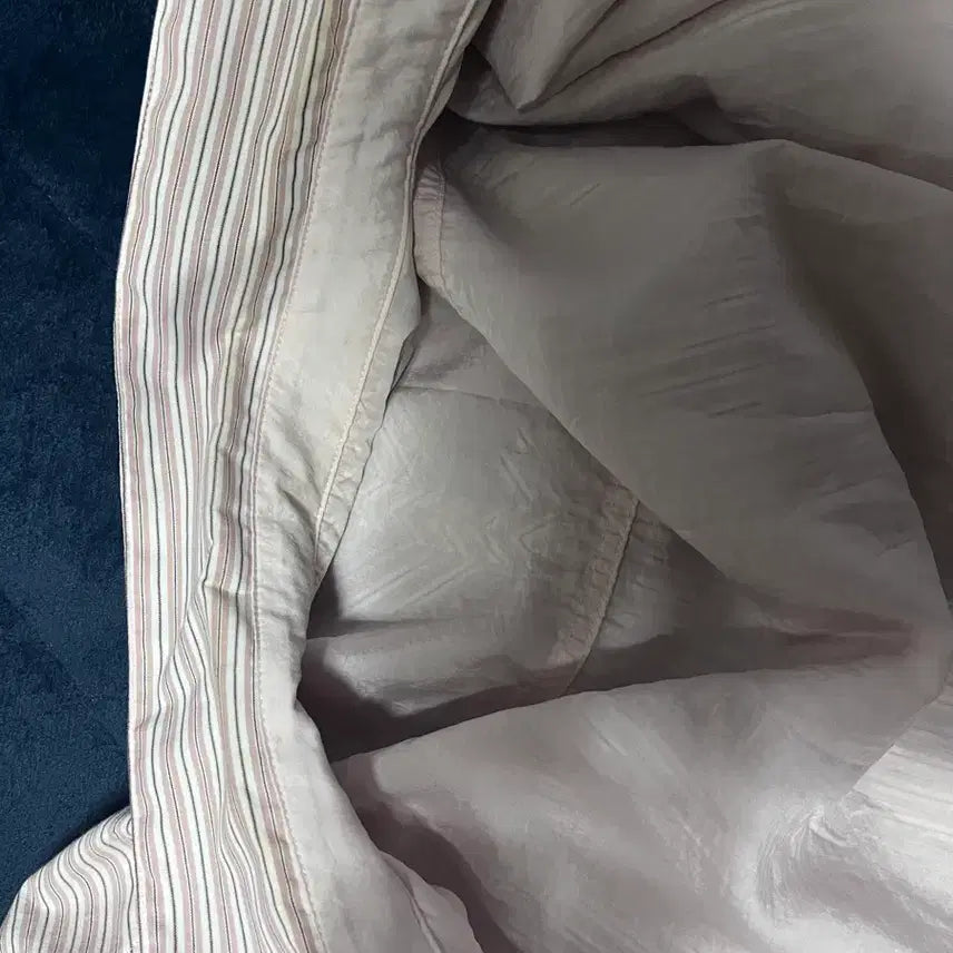 [BUNJANG] Yiyae Reversible Stripe Shirt / yiyae 스트라이프 리버시블 셔츠 핑크