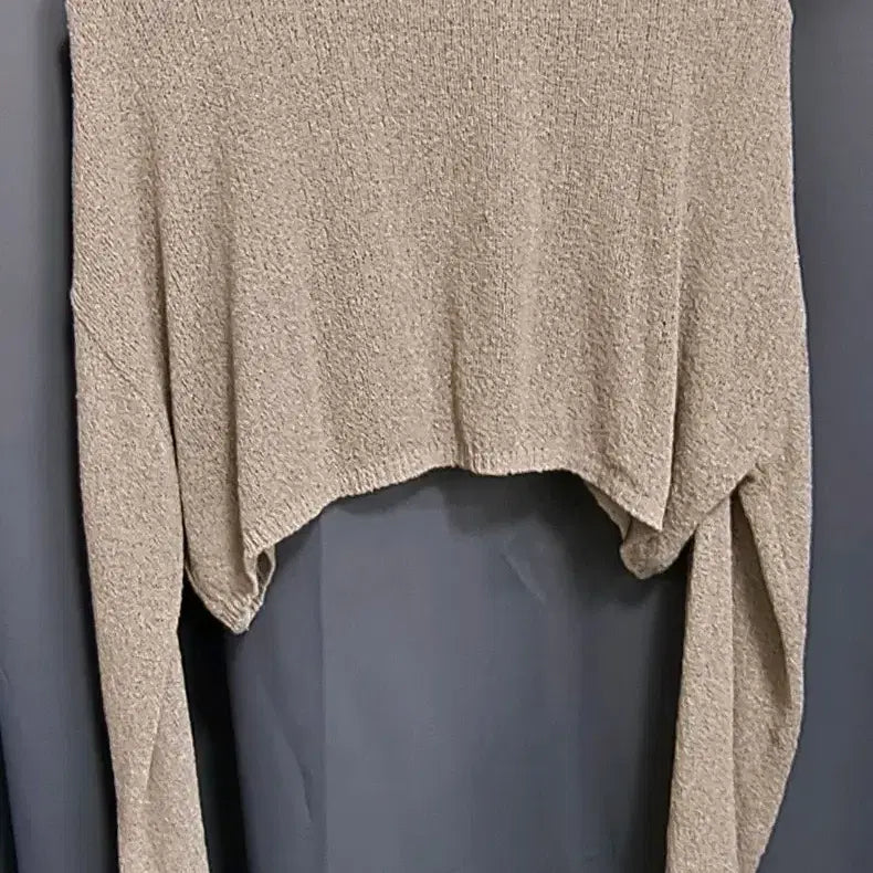 [BUNJANG] 8seconds Boucle Crop Knit / 에잇세컨즈 부클 크롭 니트