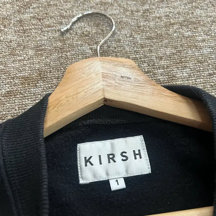 [BUNJANG] Kirsh Black Cherry Sweatshirt / 키르시 블랙 체리 맨투맨 1