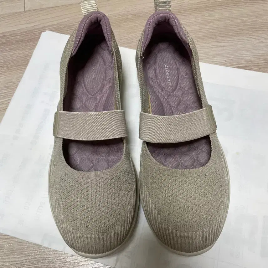 [BUNJANG] Mary Jane Shoes - Size 225 / 메리제인신발 225