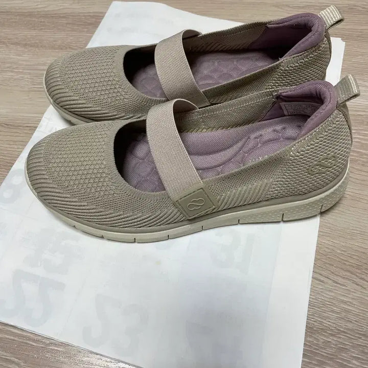 [BUNJANG] Mary Jane Shoes - Size 225 / 메리제인신발 225