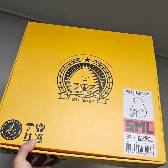 [BUNJANG] Sticky Monster Lab Mini Figure (Sitting Series) Full Box / SML 스티키몬스터랩 미니 피규어 (앉아있는) 시리즈 풀박스