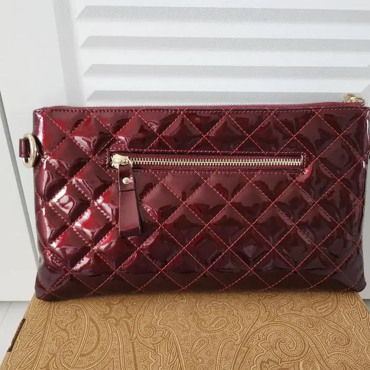 [SOLD OUT] 돈워드 퀼팅 클러치백  버건디