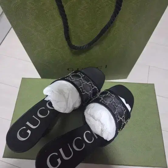 [BUNJANG] Gucci Slippers (New) - Size 250 / 구찌 슬리퍼 풀박스 새상품