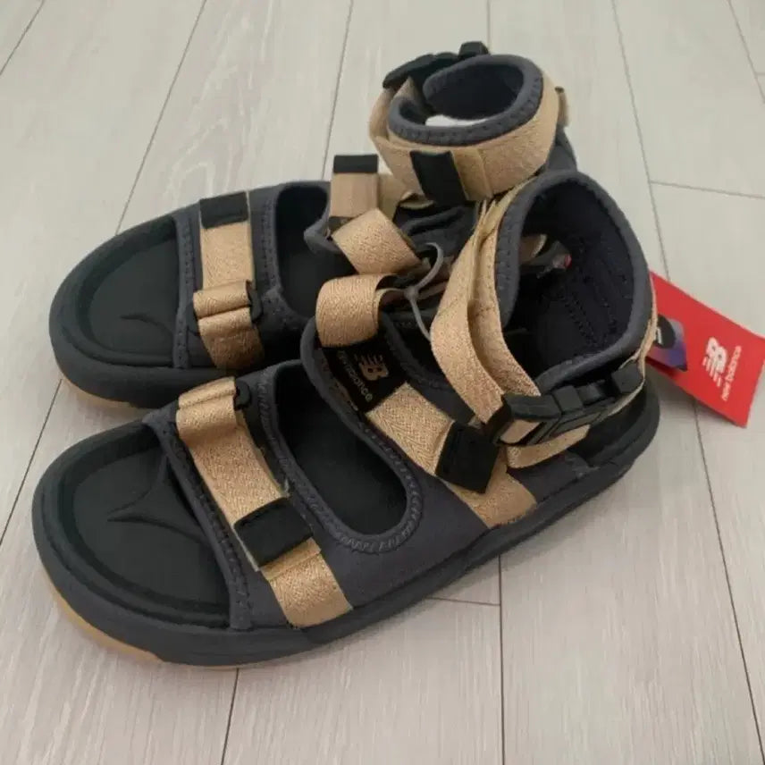 [BUNJANG] New Balance Sandals 230 / 새상품 뉴발란스 샌들 230 택가99000