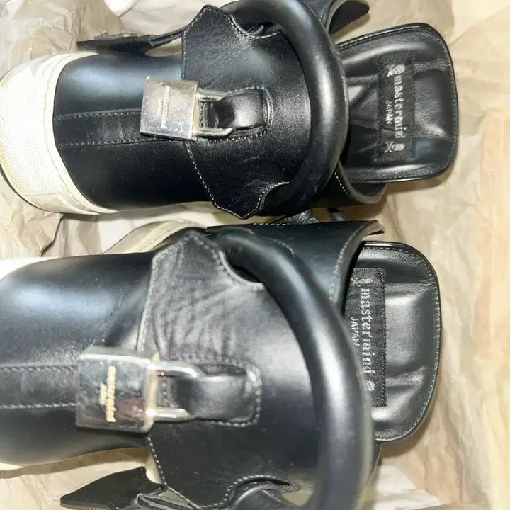 [BUNJANG] Mastermind Buscemi High-Top Sneakers / 마스터 마인드 부세미 콜라보 하이탑 신발 40sz