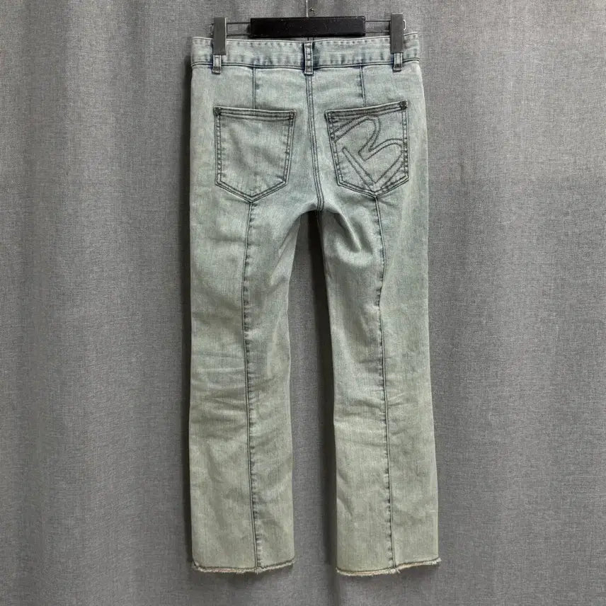 [BUNJANG] OBZEE Washed Semi Bootcut Denim Pants / 한섬 오브제 OBZEE 워싱 세미 부츠컷 데님팬츠 청바지