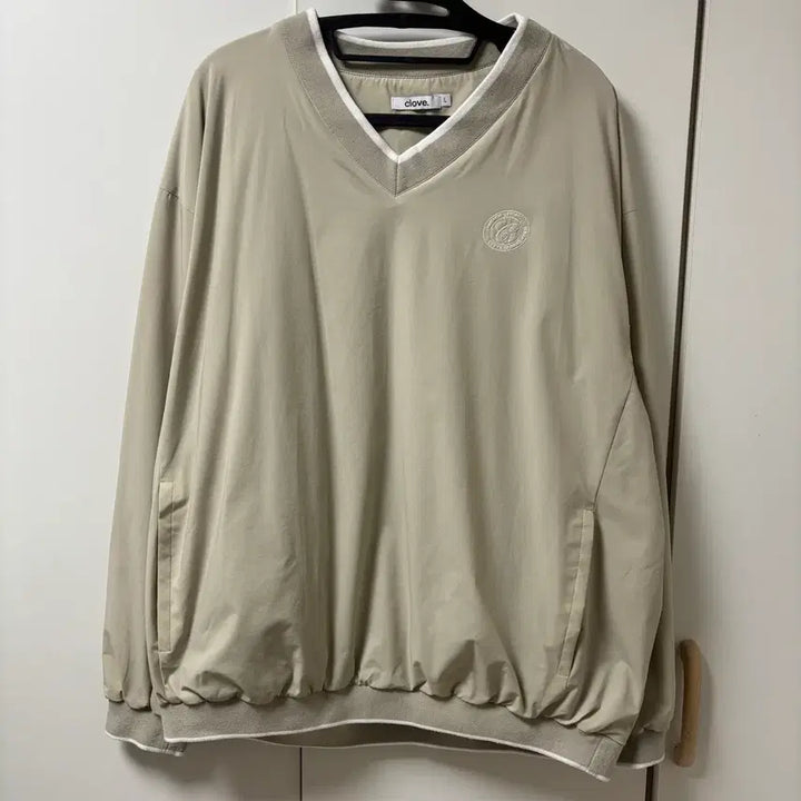 [BUNJANG] clove V-Neck Pullover T-Shirt Beige / clove클로브 V넥 풀오버 티셔츠 베이지