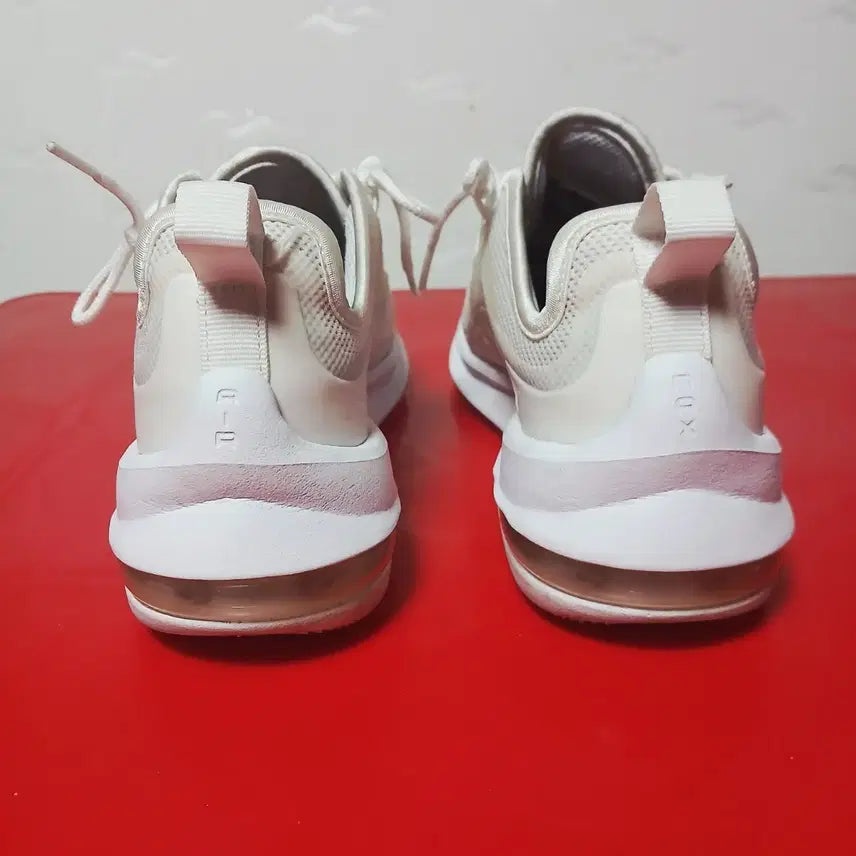 [SOLD OUT] (2) 나이키에어맥스 230mm