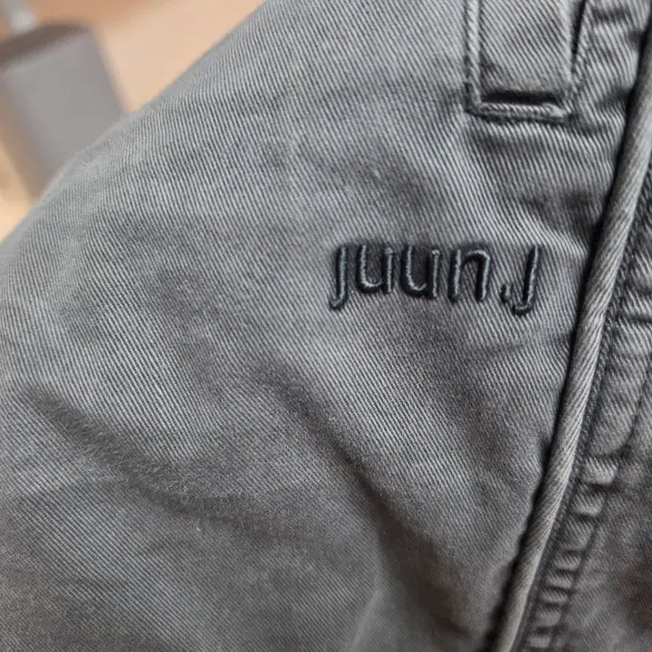 [BUNJANG] Juun.J Cotton Jogger Pants Charcoal / 준지 코튼조거팬츠(48) 100사이즈