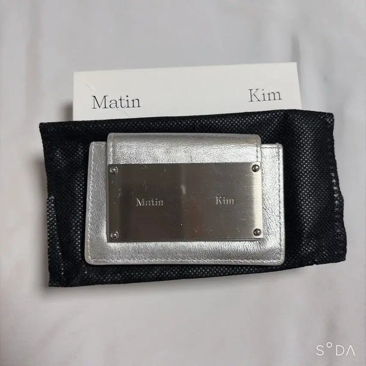 [SOLD OUT] 마뗑킴 실버 카드지갑