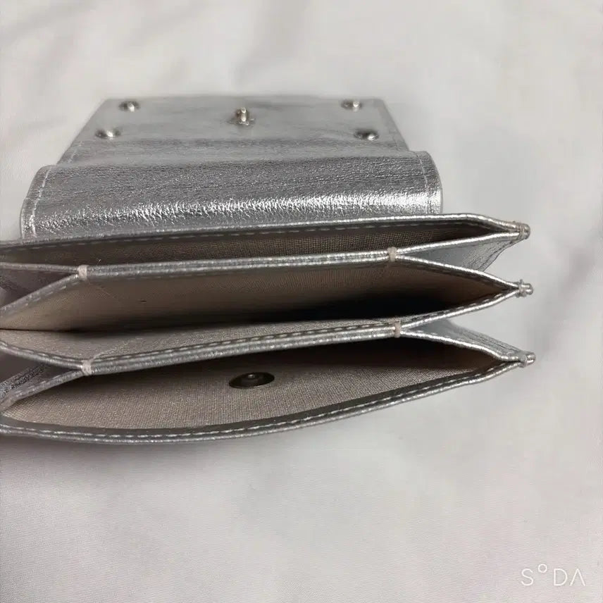 [SOLD OUT] 마뗑킴 실버 카드지갑