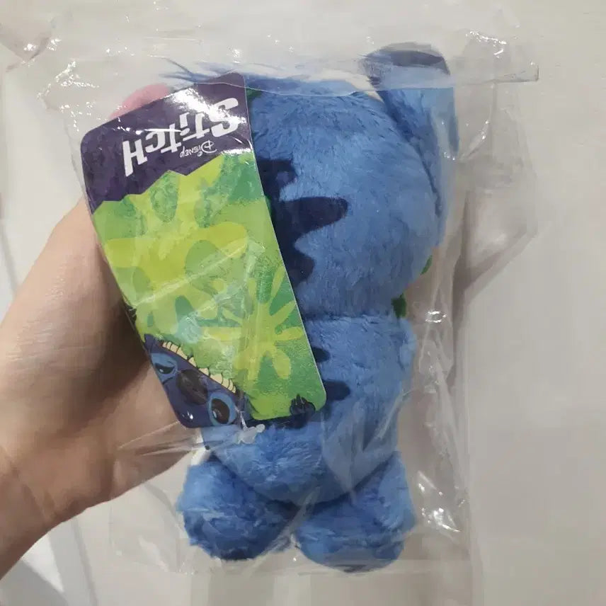 [BUNJANG] Stitch Four-Leaf Clover Limited Edition Doll / 스티치 cgv 한정 인형 네잎클로버