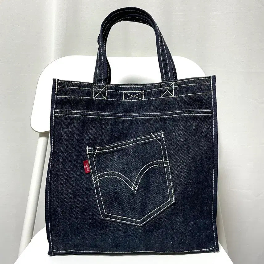[SOLD OUT] 리바이스 데님 스티치 사각 소형 에코백 토트백 보조가방 _ 진청