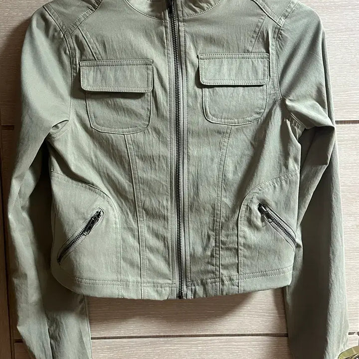 [BUNJANG] Mirva Ruby Crop Cargo Jacket / 크롭 카고 자켓