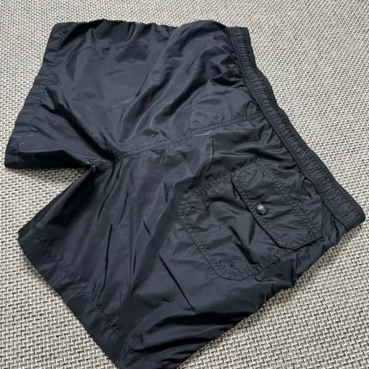 [BUNJANG] Moncler Navy Swim Shorts / [정품] 몽클레어 네이비 스윔 숏팬츠 반바지