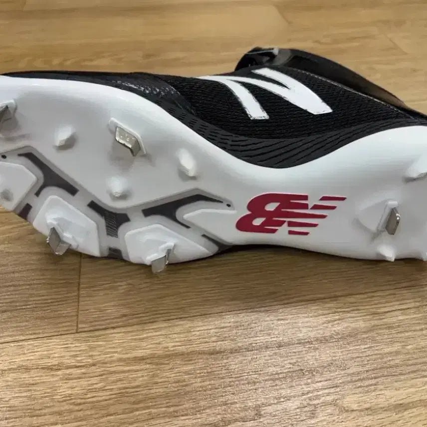 [BUNJANG] New Balance Baseball Spikes / 뉴발란스 야구 스파이크 (새상품)