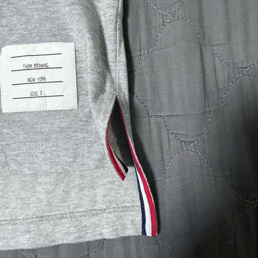 [BUNJANG] Thom Browne Short Sleeve T-shirt / 톰브라운 반팔