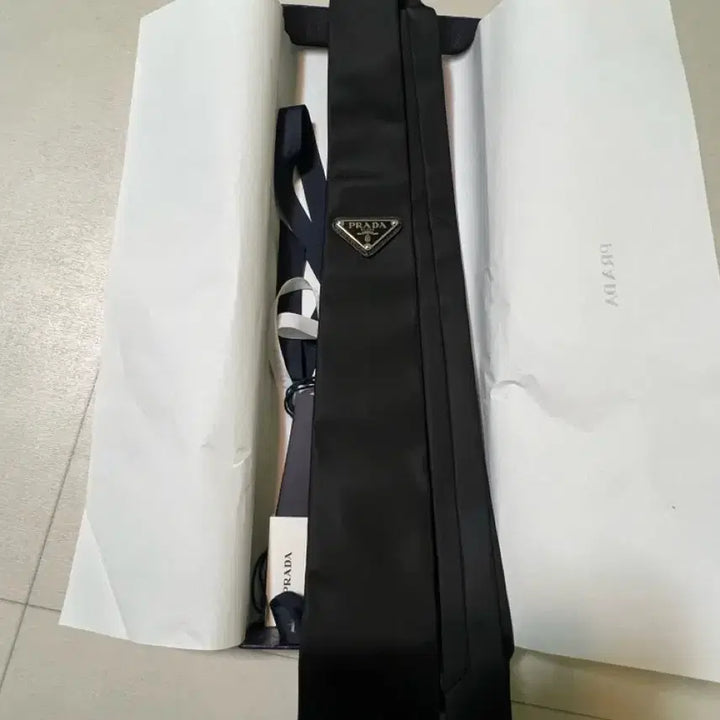 [BUNJANG] Prada Re-Nylon Tie / [새상품] 프라다 리나일론 넥타이 롯데백화점 풀박스 구성