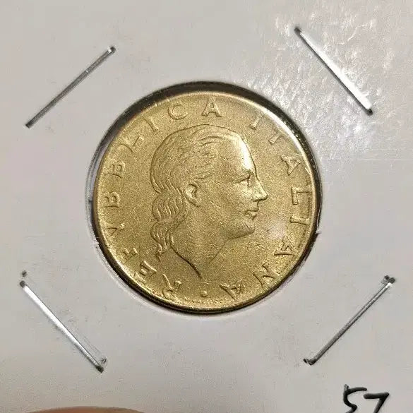 [BUNJANG] 1978 Italy 200 Lire Coin / 이탈리아 1978년 200리라 동전(외국주화)