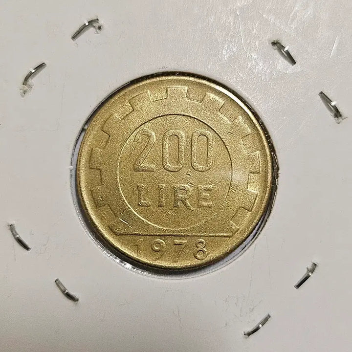 [BUNJANG] 1978 Italy 200 Lire Coin / 이탈리아 1978년 200리라 동전(외국주화)