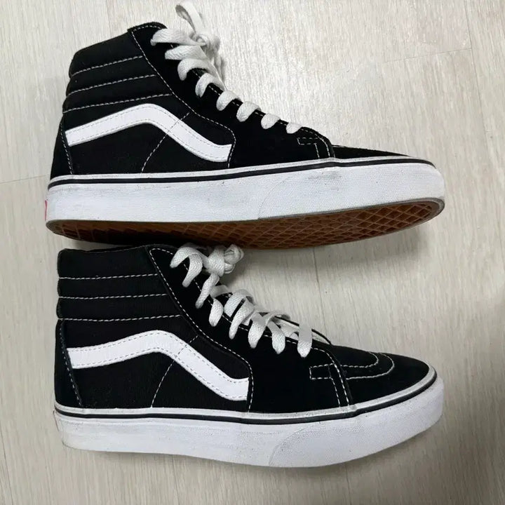 [BUNJANG] Vans Skate-Hi Sneakers / 반스 스케이트 하이(230)