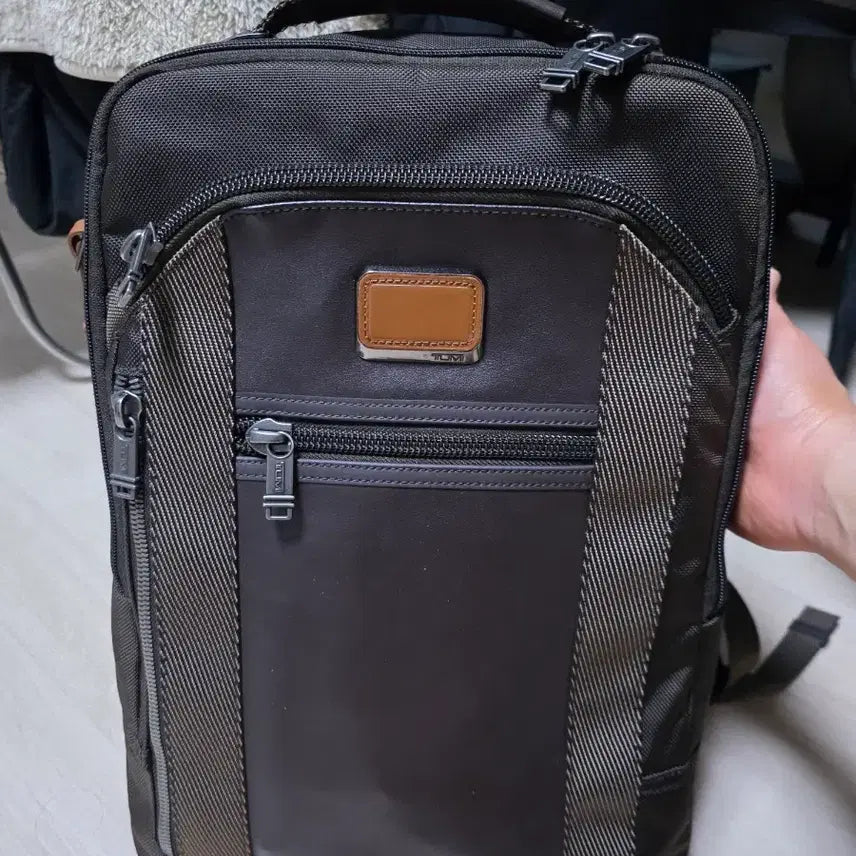 [BUNJANG] TUMI Davis Backpack / TUMI 투미 남성 백팩 데이비스