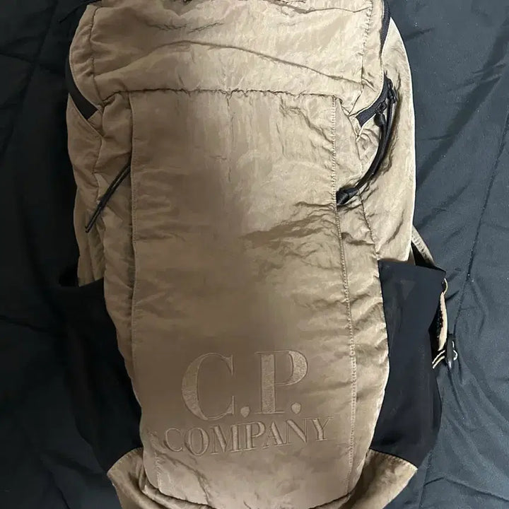 [BUNJANG] CP Company Nylon B Backpack Lead Grey / Cp 컴퍼니 나일론 B 백팩 리드그레이 새상품급