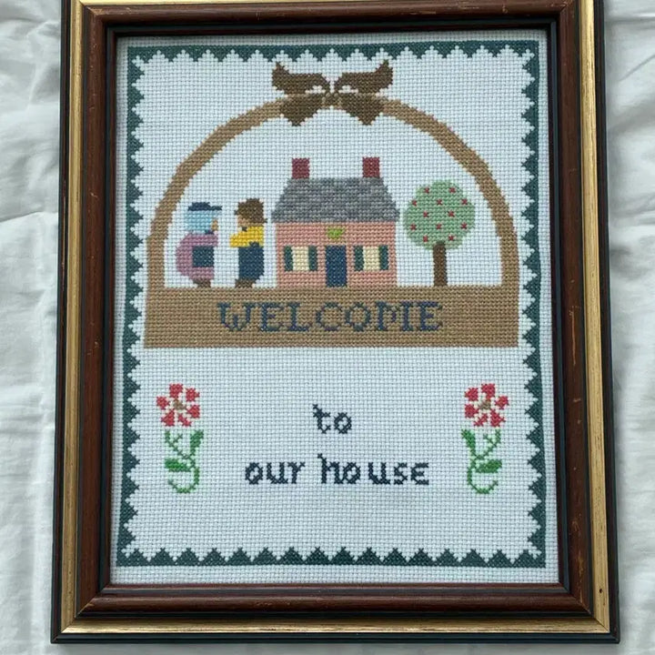 [BUNJANG] Vintage Embroidered Frame with Welcome Design / 빈티지 자수 액자